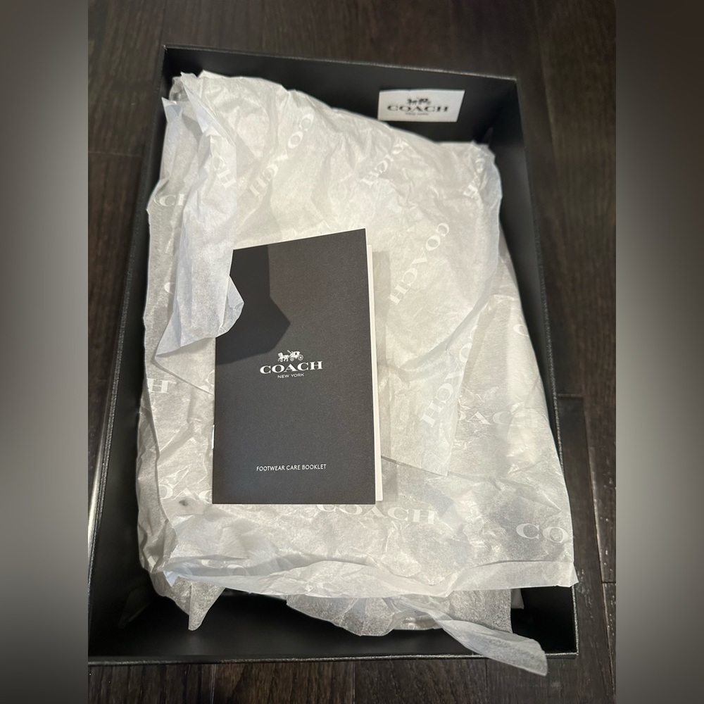 Coach Marci Sandal Size 8.5 NWT - Picture 9 of 9